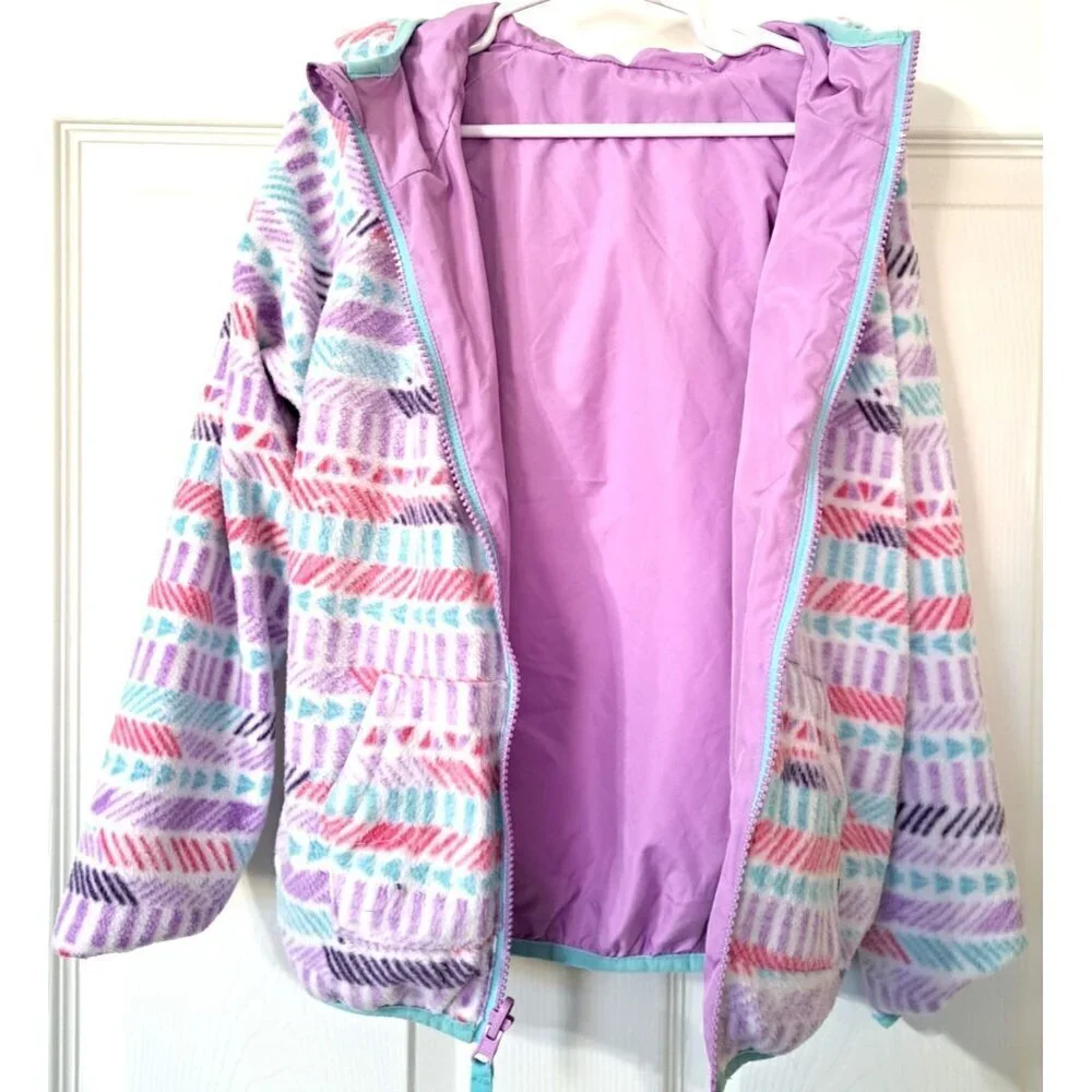 Eddie Bauer chest 30